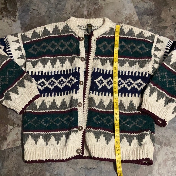 Sumag  Maki - Women’s Vintage 100 Percent Wool Sweater - Picture 5 of 5